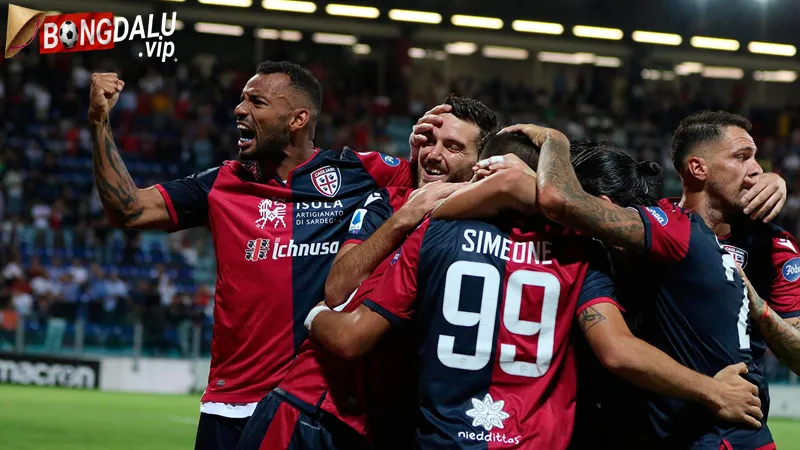 Phong Do Gan Day Cua Cagliari Vs Verona